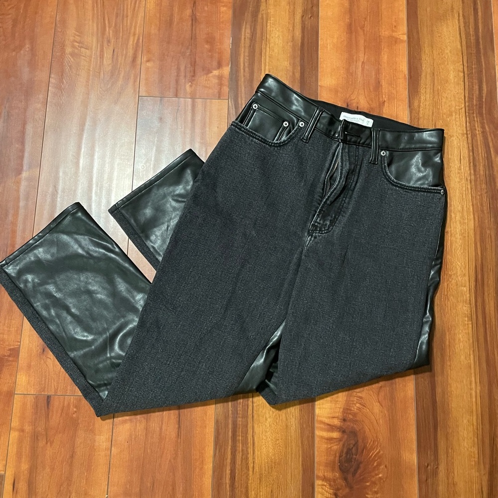 Abercrombie & Fitch Black High Rise Jeans